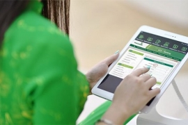 Vietcombank đồng hành cùng nhà mạng hỗ trợ đổi số điện thoại SMS Banking 11 số sang 10 số